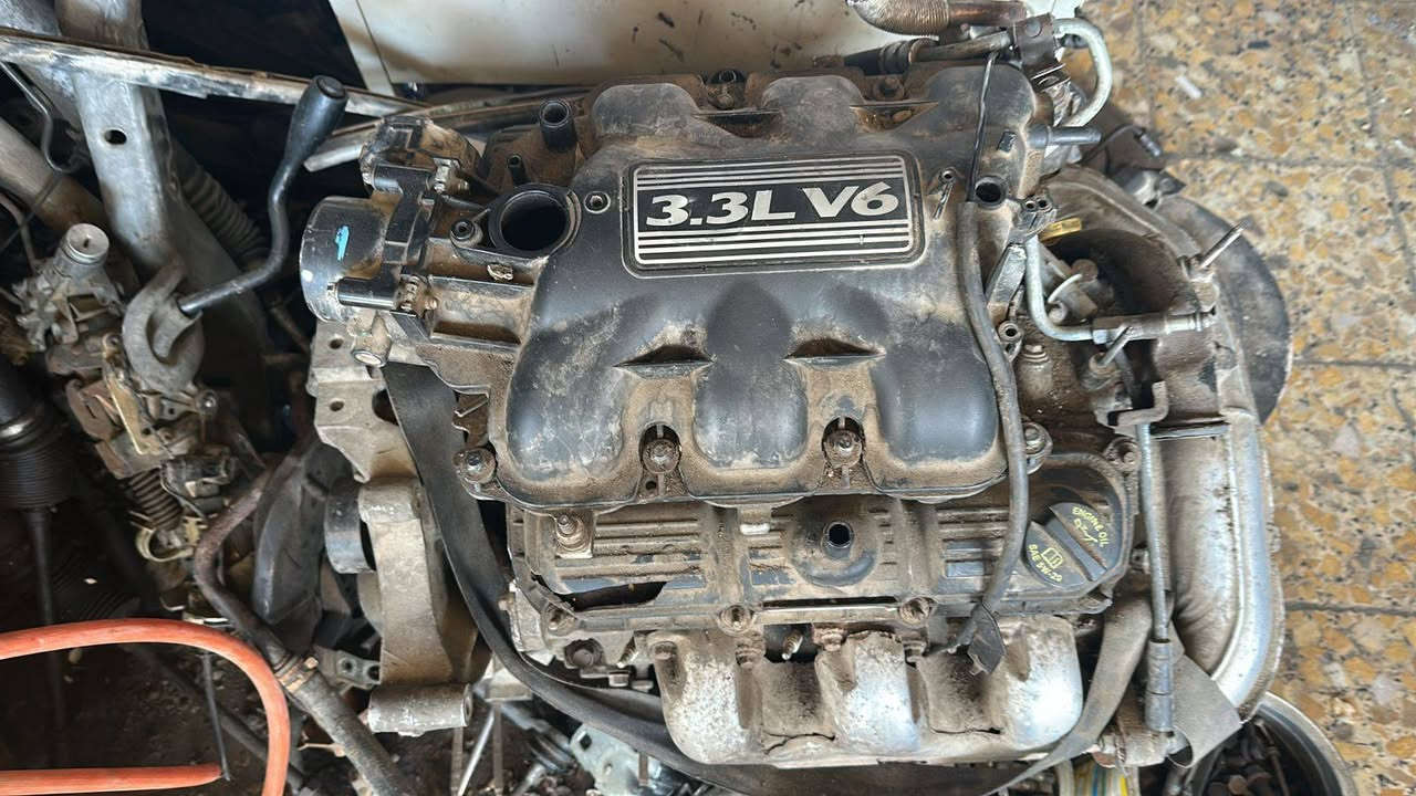محركات وگيرات دوج 3300/3000/2400 اربعه سلندر 6 سلندر
من موديل 91/2007

گيرات كهربائي ميكانيكي

بغداد شيخ عمر مقابل معمل الخياطه العسكري 

***********

نص مكتوب في الصور:
- خدمات ملوك الدوج فيتر حداد وبيع الادوات الاحتياطيه.. كرفان كلايزلر كرفان لكافة أنواع الدوج .. كلايزلر .. كرفين .. محرك گير حداديه صدر كماليات عقول هـ. *********** هـ. ابو رهف..*********** هـ.