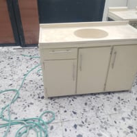 كاونتر • ٤قطع • نظيف