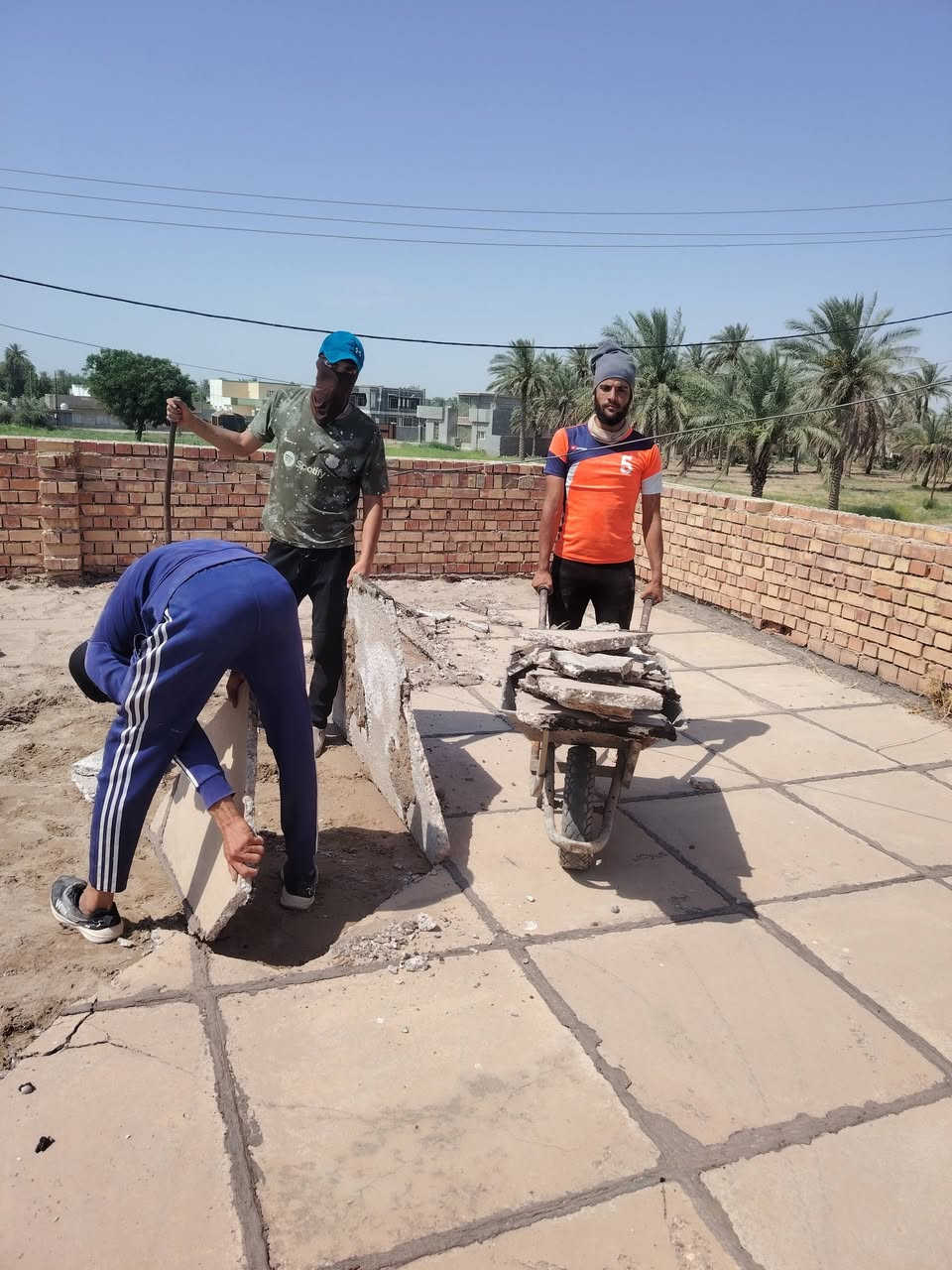 ***********📞سلام عليكم  /  يوجد كادر عمل جاهز /  تصعيد مواد /  تنضيف بيوت /  تفليش /  تكشيط /  دفن نهري /  شقلنه ليل ونهار /  ومعداتنه جاهزه  ومالك دخل بكلشي تأخذ شقل جاهز مني سلمني شقل وتأخذ شقل جاهز / ماعليك بس تصال على رقم /  وسياره تجيك للبيت
