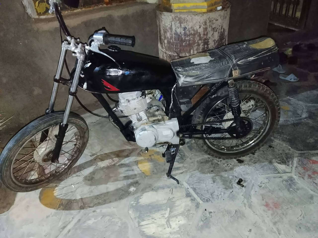 دراجه للبيع سعره. 225
وبيه مجال بصيط حك الجيه ***********
