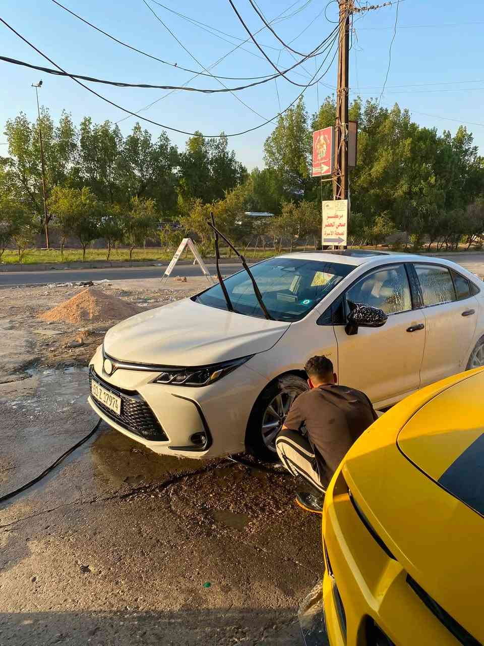 للبيع مكاني كرادة بيه بارد على كد شبر وربع اصابع بل جاملغ لخلفي ول باقي كافاله عامه ماشيه 28 بعده زيرو سيارة عنوان بغداد كرادة *********** هاذا رقمي بس لشراي يخابر
