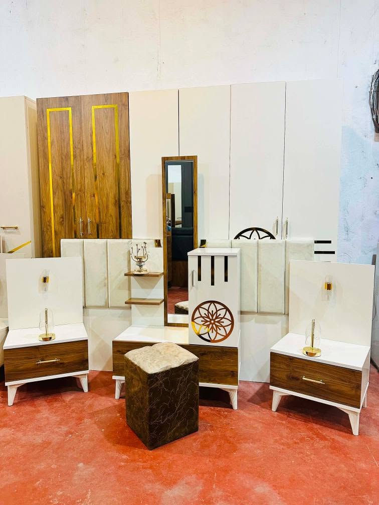 💎💗 من اجمل الغرف الاقتصادية المستخدم 6قطع 💯 نظافة 95
🚪 نظام ابواب مرتب
💸 السعر500🪛 شد مجاني نقل مجاني داخل بغداد 
*********** الحجز والاستفسار
❀يتوفر انواع الموديلات ❀ بغداد, العراق
