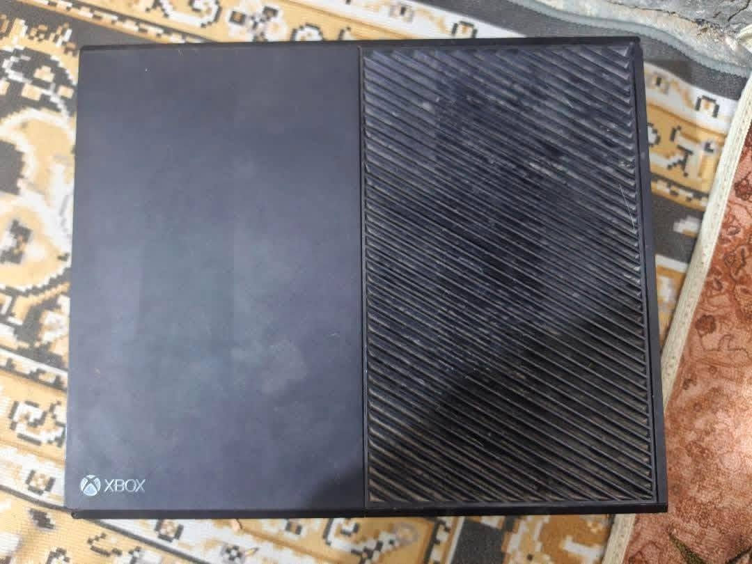 اكس بوكس وان • يد واحدة • محوله