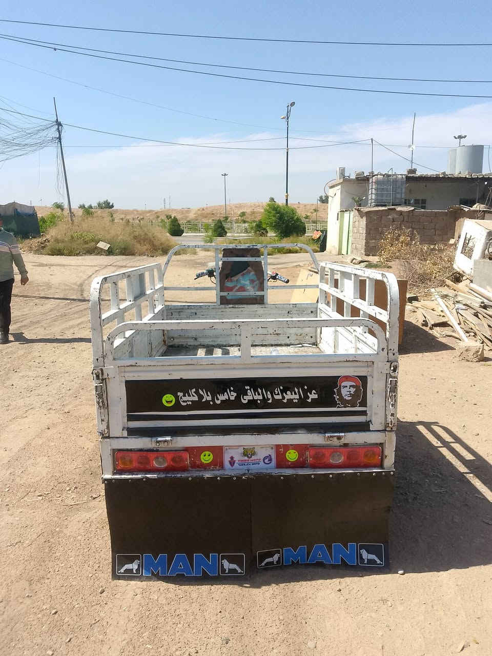 سلام عليكم ستوته للبيع موديل 17 محرك شرط شاصي شرط وايرمنيه شرط نضافه فول باتري جديد سلف لايت هورن خلاط كلو شغال طخم تاير جديد رقمي ***********
*********** سعر مليون 100 بيها مجال
