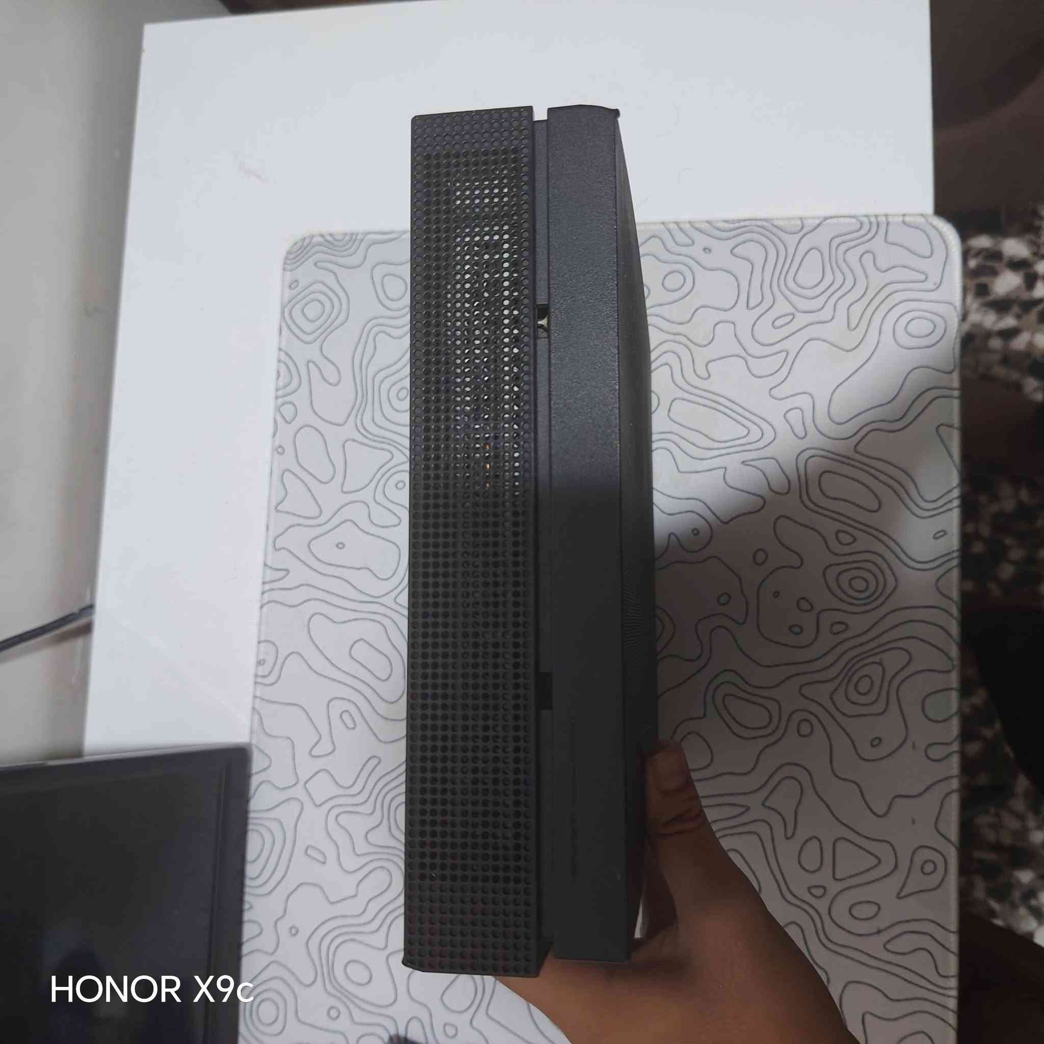 السلام عليكم
__________________
XBOX ONE X
واحد تيرا لوك ستيكر ما مفتوح بي اشتراك كيم باس باقي 39 يوم ويخلص وبي أكثر من 15لعبة منسوخة وحساب
فورت نايت بسيط الجهاز كلشي ما بي جديد اتشغل وتلعب
تجيك ويا بطارية لل جوستك ينعاد شحنهة(الجوستك مال وان فات أصلية)
_______________________________
الـــســـعـــر 200 ألف قفلل 🔐

للتواصل ***********
