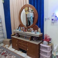 غرفه اخشاب • جديده • نضيفه