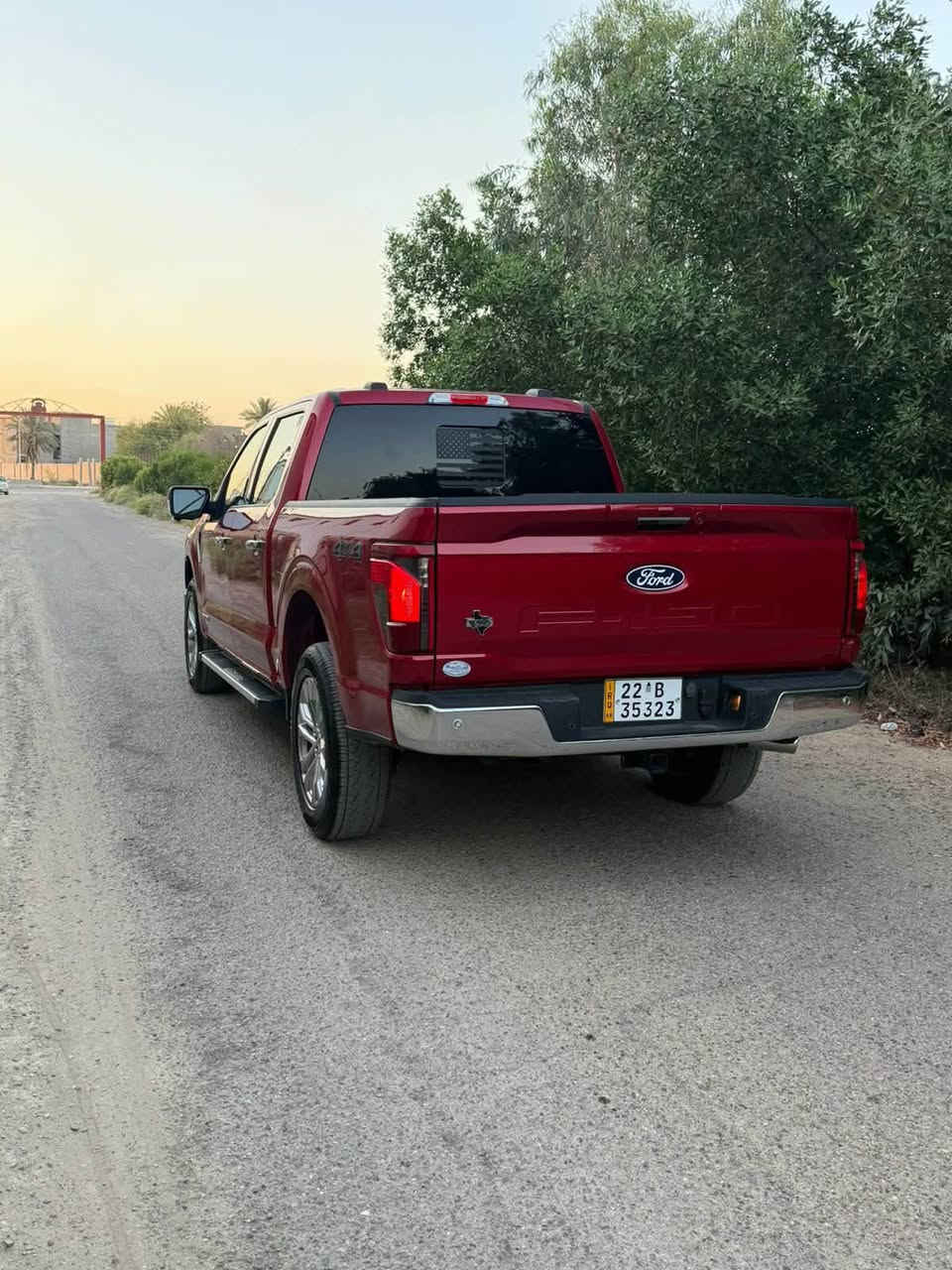 السلام عليكم شباب فورد F150  XLT موديل 2024
دخول جديد مرقمه اربيل بسمي ثاني يوم تحويل مباشر

    2024 Ford F-150 Xlt en Venta en San Antonio, 

حجم المحرك : 3.5  (6 سلندر ) هايبرد توين تيربو

المسافه المقطوعه 20 الف ميل

ضرر السياره : صبغ بيبان 2 صفحت اليمين نفسهن مصلحات

حالة الايرباك : برده + كشن

#المواصفات
 
بصمه

خمس كامرات

رادارات 360

سته سلندر تون تيربو

430حصان

ردرات مخرج كهرباء 

شاشه كبيره

كير تعليك

ويل كروم

باب طويل بدي قصير

بعد بيه هواي مواصفات
العنوان كركوك

السعر : 325 بيه مجال
***********

نص مكتوب في الصور:
- ابو عماد
- ابو صاصم ا