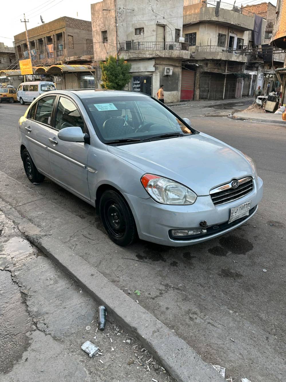 السلام عليكم
اكسنت 2009
مكينه + كير + تبريد فول 
مصبوغة عام اثر ضربة بالجنطه
رقم بغداد تحويل مباشر 
عنوان بغداد الصدرية
سعرها 70 مجال بسيط
للاستفسار 
***********