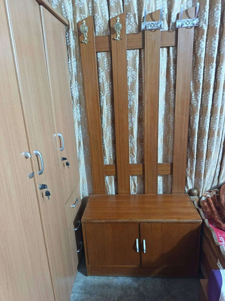 السلام عليكم 
للبيع غرفة نوم صاج درجة اولى اونظيفه سعره 350الف 
كركوك قادسيه الأولى قرب نادي سولاف الرياظي للاستفسر اكثر الاتصال على الرقم ***********
ملاحظه اني مكلف بالنشر 
لاتراسلوني خابرو صاحبه
