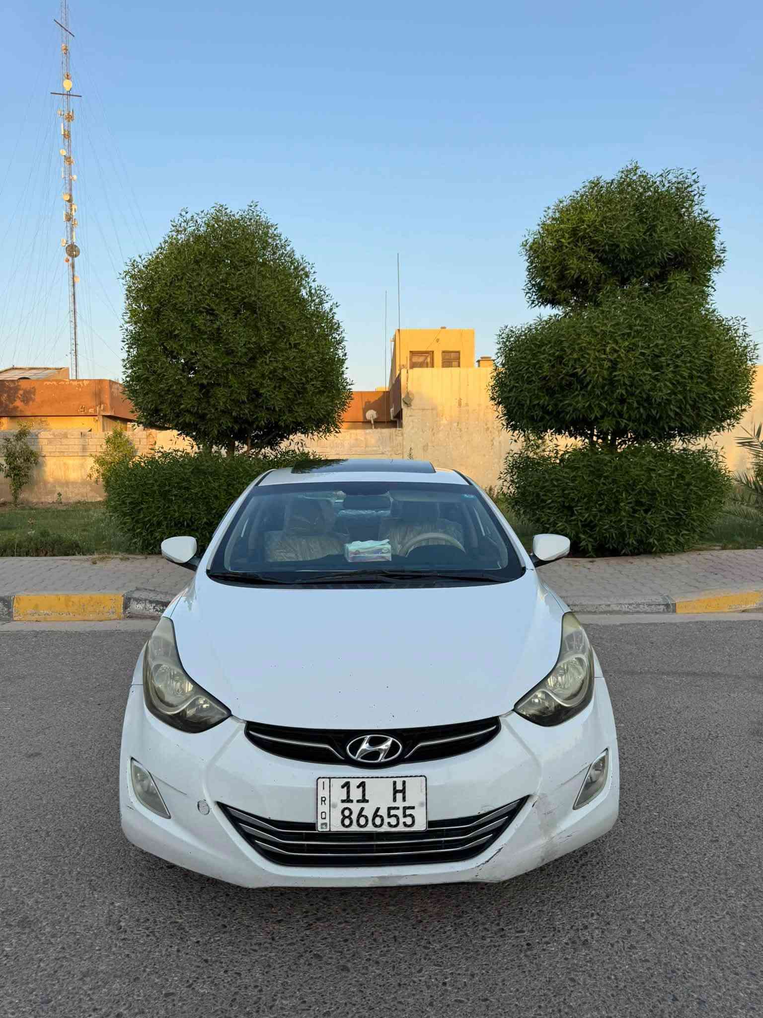 السلام عليكم
🔥 للبيع إلنترا 2012 خليجي 🔥🚘

🤍 لون أبيض | رقم بغداد جديد وهزه جديده وسنويه جديده 
💪 محرك 2000 المرغوب
📍 ماشية 160 ألف
✨ سيارة مرتبة ونظيفة وسايرة جهازه من كلشي متصرف عليه الف 
✨ جاهزة للاستخدام وما تحتاج شي 

🎥 فيديو توضيحي يبين السيارة وتفاصيلها بالكامل موجود بالإعلان

سيارة حلوة ومرتبة، امانت الله
$السعر 108 
📞 للاستفسار والمعاينة: ***********
مكان السياره الأنبار الحبانيه بالقرب من الفلوجه
