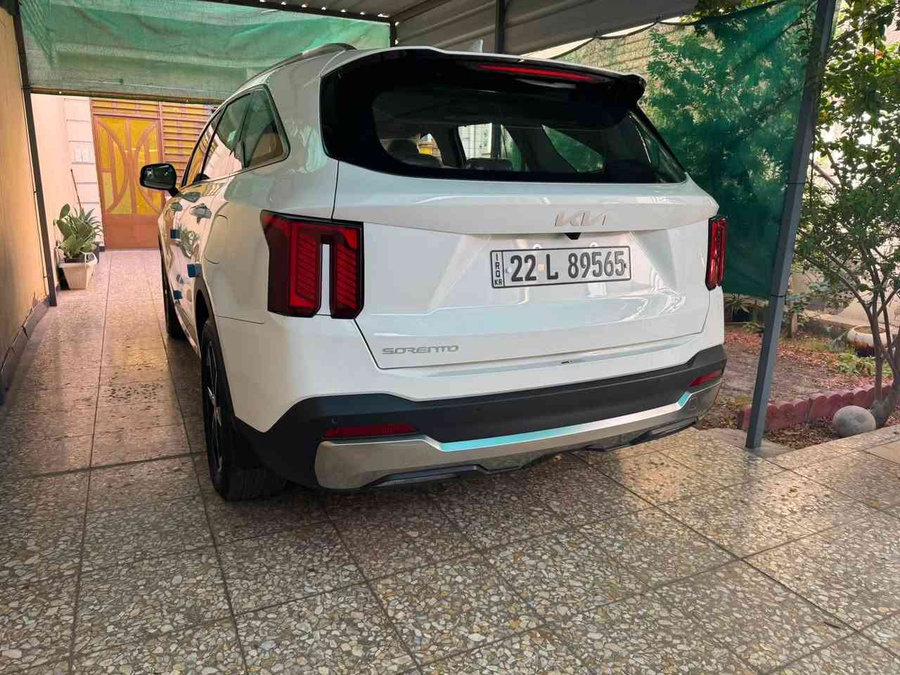 سورنتو 2024  رقم اربيل خليجي بأسمي 
مواصفاتها :
بانوراما 
ماشية 20 الف كيلو متر 
 كراسي كهرباء 
كير ماوس
مكفولة كفالة عامة 
بصمة تشغيل وابواب وتشغيل عن بعد
صندوق كهرباء ذكي
كشنات مخمل
سايد بريك بصمة
مانع انحدار 
اوتو هولد 
شاحن واير ليس
اربع انظمة قيادة
حساسات امامية وخلفية
ثلاث قطع تبريد
7 راكب
شاشة متصلة وانارة محيطية بالدشبول 
بردات خلفية
ويل 19
6 سلندر 
السعر 305
مكاني بغداد الرصافة 
للاتصال   ***********
