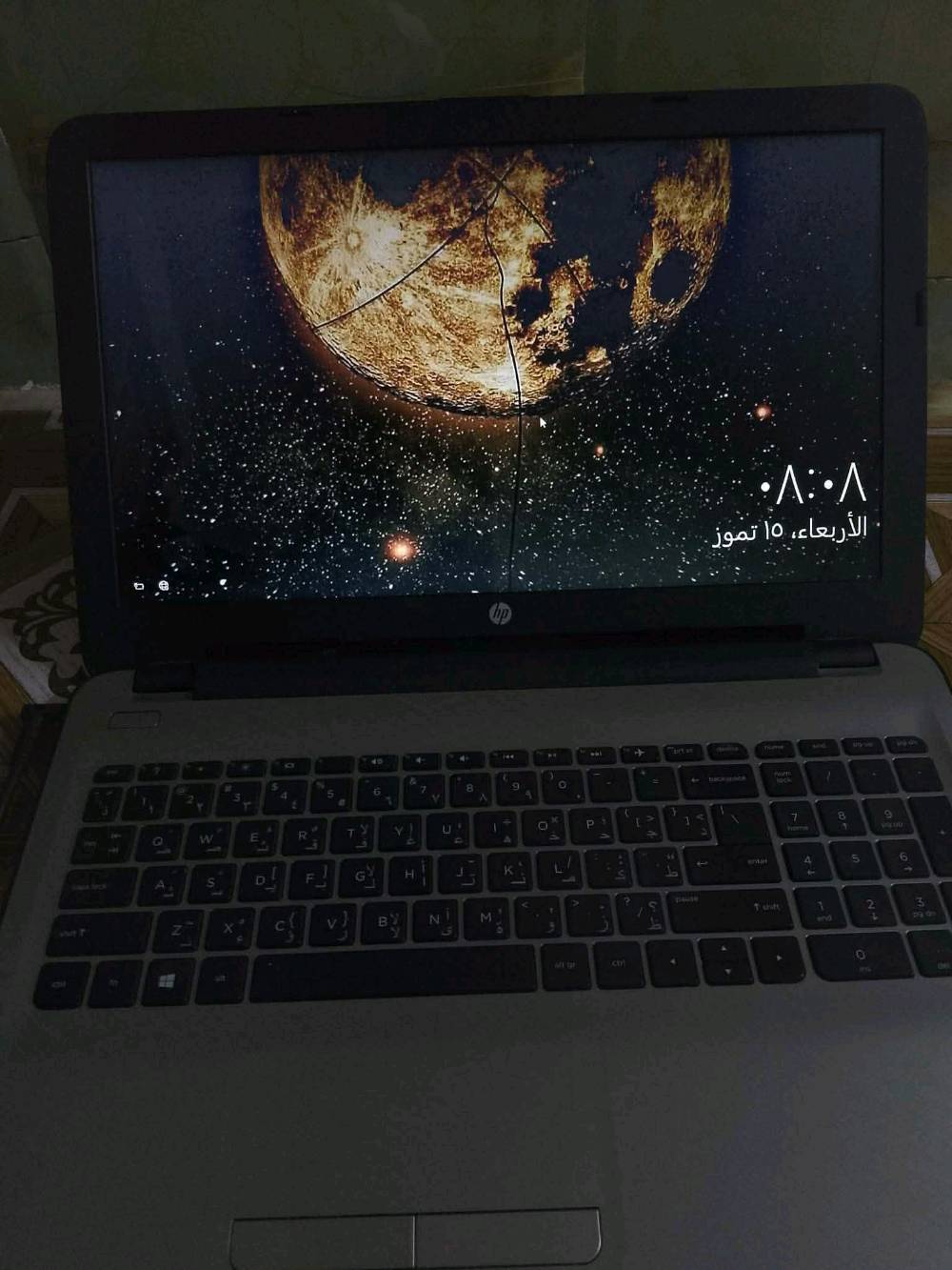 حاسبة للبيع
المواصفات:
المعالج: Intel Core i5-6200U (جيل سادس).
الذاكرة (الرام): 4 جيجابايت.
الهارد: 1 تيرابايت HDD (1000GB) مساحة تخزين كبيرة جداً.
كرت الشاشة: AMD Radeon Graphics.
نظام التشغيل: Windows 10 Pro مفعل.
الحالة: الجهاز بحالة جيدة جداً، مع الشاحن الأصلي، واستعماله كان خفيفاً.
م/ يحتاج تبديل بطارية يشتغل على الكهرباء فقط 
السعر 130