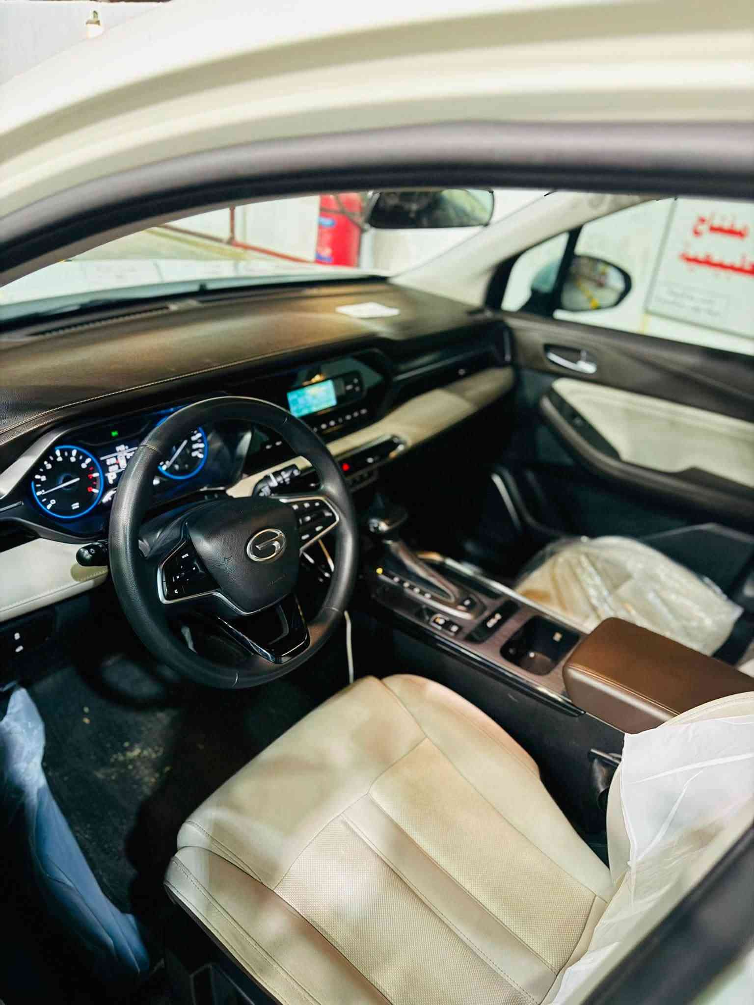 GAC GS4 2024 وارد خليجي وكالة المطوع والقاضي محرك 2000 تيربو كفالة عامة قطعتين تبريد حساسات خلفية دخول جديد حرة بأسمي تحويل رقم فحص مؤقت مكاني البصرة الاكوات الاولى
***********
