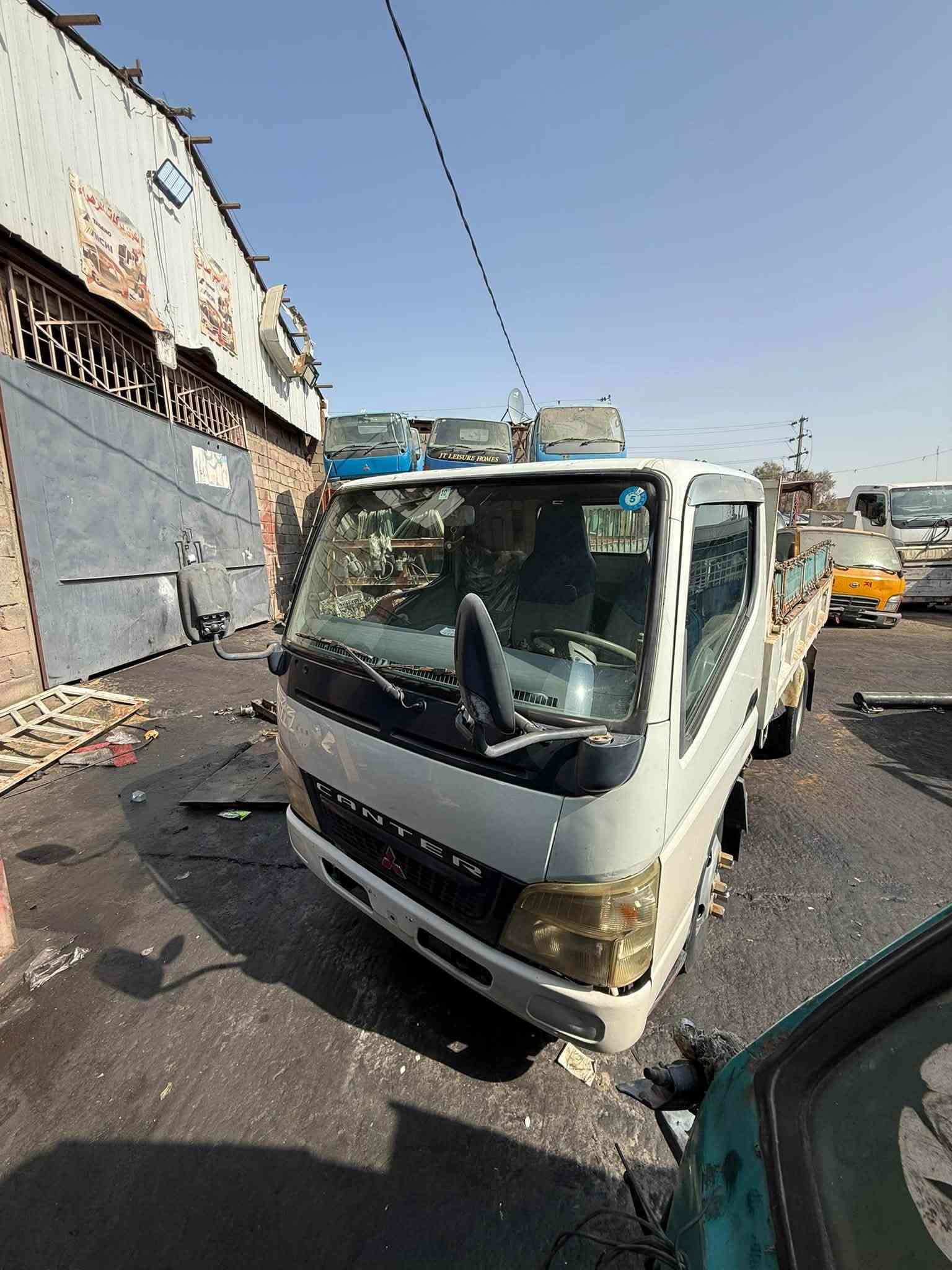 كنتر دخول جديد 🚨مديل ٢٠٠٧ منزل مديل ***********
محرك 4c50تخم تاير جوبلس شاصي جديد ***********
مكفول من كلشي بدي مال فحل سبرنك فوك ***********
ترهم مراوس بكلاب عااادي البصره صناعه حمدان ***********
