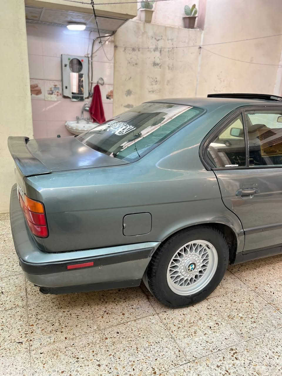 السلام عليكم
للبيع او مراوس

525 موديل 91 اصل وفصل بليت وسنويا 

رقم نينوى نكليزي هزا جديدة 

مكينة كير خير من الله 520 كبس اقتصادية 

طخم تايا جديد ويل 5 خليه

صبغ عام بدون ضرر 

سلايت طكتين

جامات امامي كهرب

(كوبون بانزين )

كهربائية كلها شغاله عالي ناصي 

بلاجكتورات ماطور ماسحات كلها شغاله 

السعر 40 عنوان موصل

***********

***********
