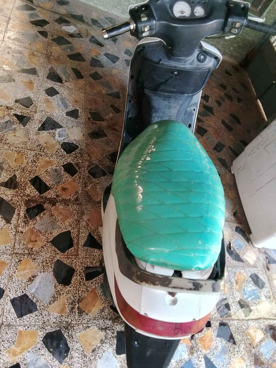 دراجه فراشه
هندر والسلف شغالات✅

الجگ نصفي فقط ✅

فيتبم جديد ✅

تايرات جدد✅

دبلات امامي ✅

لايتات امامي وخلفي ✅

دبلات خلفي تايرات نظيفة✅

مكينه مفتوحه ✅

قفل ستيرن ✅

دراجه حلوه ونضيفه ✅

مكاني النجف الاشرف  ✅

السعر خاص 325 وبيها مجال
للاستفسار واتساب  بالرقم
***********
