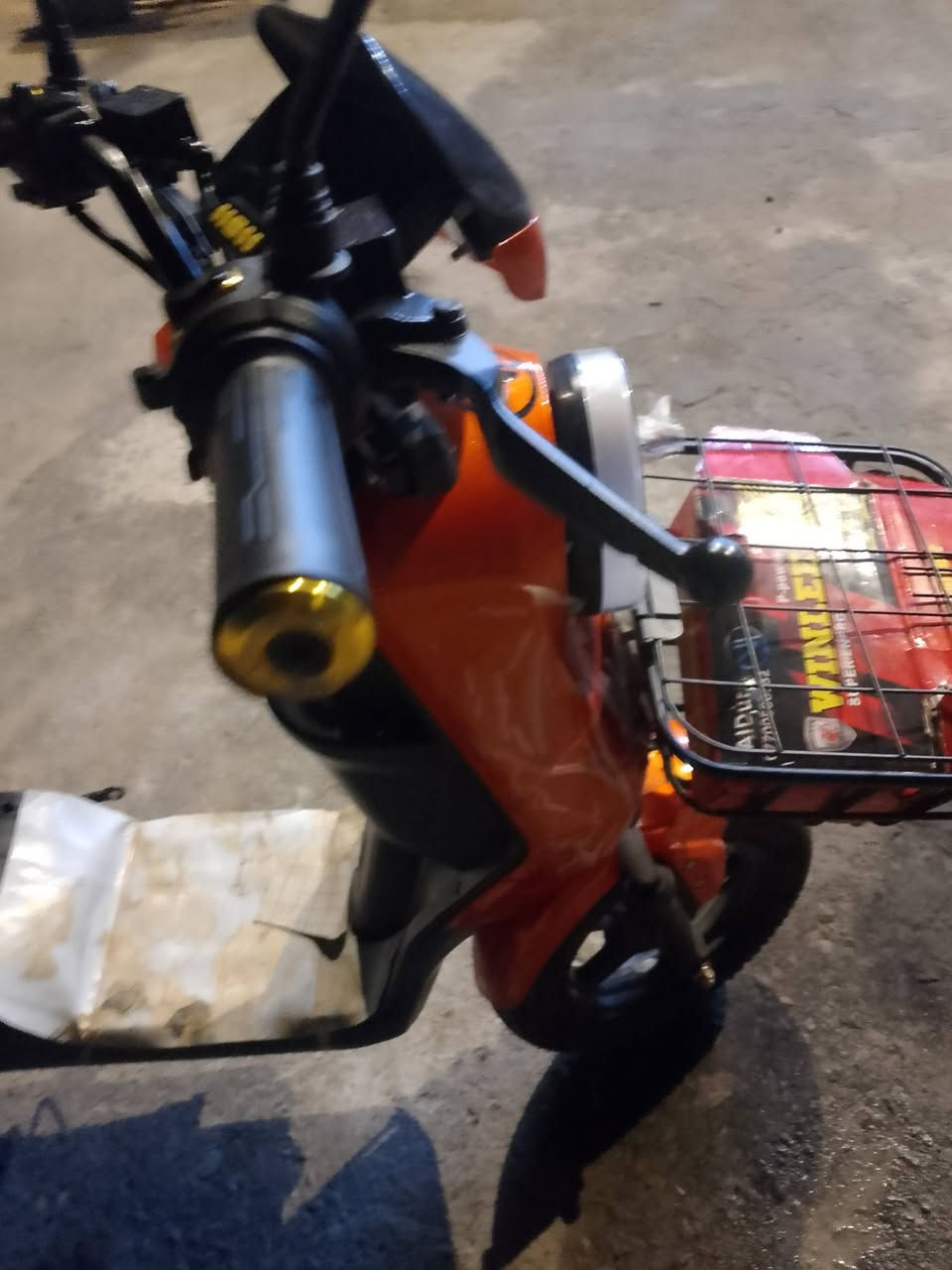 دراجه شحن للبيع ار٩ حديث ٢٠٢٦ بعده بلجيس صارله طالعه شهر من الوكيل الوصل موجود عندي خمس بطاريات وينلي ٣٢امبير الدراجه كفالة عامه من اي خلل الشراي خاص السعر ٥٠٠قفل موشراي لاتدخل مكان بصره دور الشرطه قرب موسى الكاظم واتساب ***********
