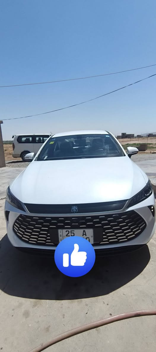 السلام عليكم بي وأي دي 2025ماشيه 22الف للبيع أو المراوس كامري  أو كورله ***********

