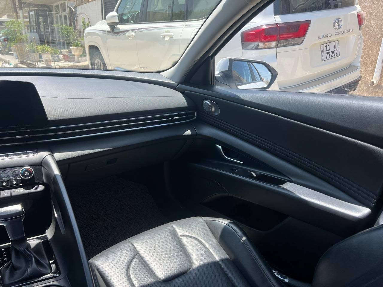 للبيع مديل ٢٠٢٣
***********
