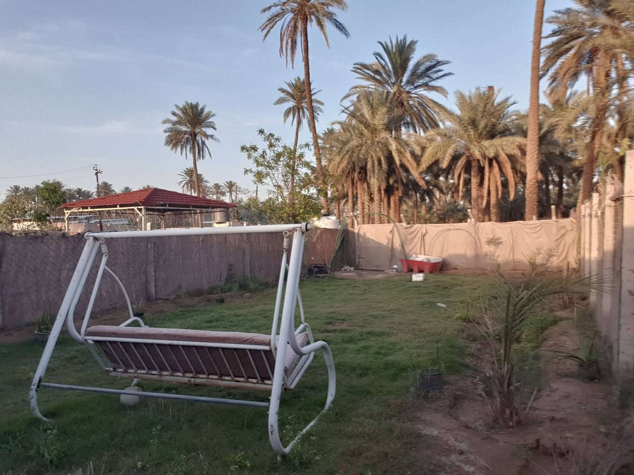 السلام عليكم
للبيع
قطعة ارض طابو زراعي 
المساحة  171 متر 
الموقع بساتين بهرز / قرب بيت ابو علوان 
للاستفسار الاتصال على الرقم 
***********
