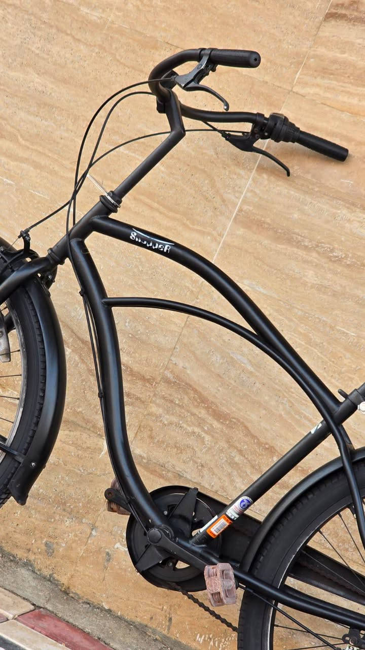 السلام عليكم ورحمة الله وبركاته 🌹
🚲 دراجة هوائية للبيع – كلاسك وأوزان ثقيلة 💪  باله اصلي شرط الضمان الفحص والنضافه 
🔹 الحجم: 26 🔹 تتحمل الأوزان الثقيلة 🔹 تاير عريض 🔹 تايرات كتان 🔹 سلاسة عالية بالمشي 🚲 🔹 وضع شركة 🔹 النظافة:  90–95% 🔹 اللون: أسود مطفي 🖤 🔹
 مقعد طبي اصلي ضخمة جداً 🔹 تصعد حد أقصى لطول 190 سم
📍 العنوان: كربلاء – طويريج 🚚 تتوفر خدمة توصيل لجميع محافظات العراق 🇮🇶 📞 للاستفسار أكثر: خاص أو على الرقم ***********
