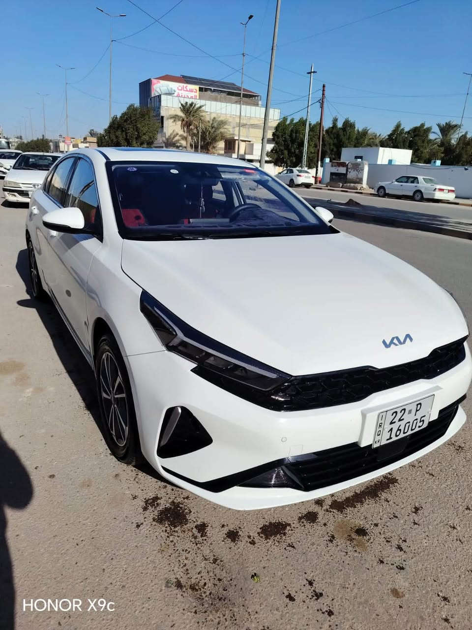 مرحبا ،،،،

گي ثري موديل 25 لون ابيض رقم ااربيل كفاله سياره موجوده بالنجف ماشيه 50 مدوشمه السياره كله ماله جتاي للبيع سواء انقد او يبقى عليها يكون شراي حصرآ من النجف ،،، الاتصال 

***********‬
