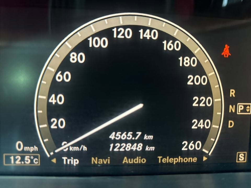 السلام عليكم
للبيع او للمراوس
S350 
2008
باقي التفاصيل بالصور
للاستفسار
***********
