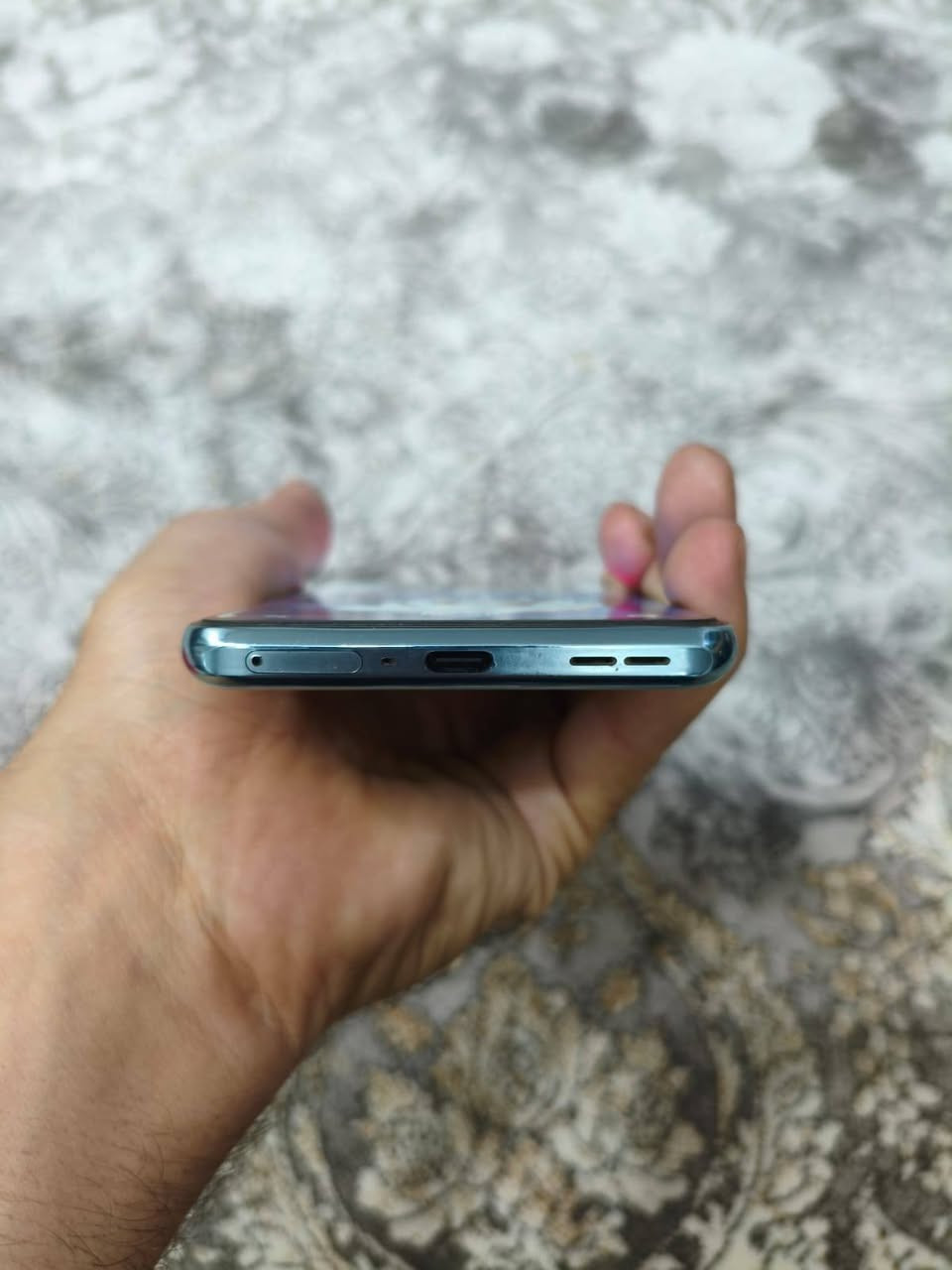 oneplus  10T 5g 
گلۆبالی ئەسڵی
زۆر پاک نەکراوە بێ عەیب   بەزەمان

شەحنی 160واتی خۆی لەگەلە
تەنها کارتۆنی لەگەل نیە

🌟🟣💾 ڕام   16 حقیقی پلەس ١٢  
🌟🟣📟 زاکیرە    256گێگا          
🌟🟣💳ە    2sim
🌟🟣⚙️ پرۆسیسەر    snapdragon 8+gen1 بەڵای خێرای
🌟🟣🎮 پەپجی    120 fps
🌟🟣📷 کامێرا       50mp  کامیرای زۆر جوان     
🌟🟣🔋 پاتری     5000   .  160 وات😲   
🌟🟣 🌊 دژە ئاو 
🌟🟣📲شاشە       ltpoamolid 120hz     زۆر جوان      
🌟🟣 💵   210دۆلار  قفل بێ معاملە تکایە

 *********** وەتسئەپ السليمانية, العراق
