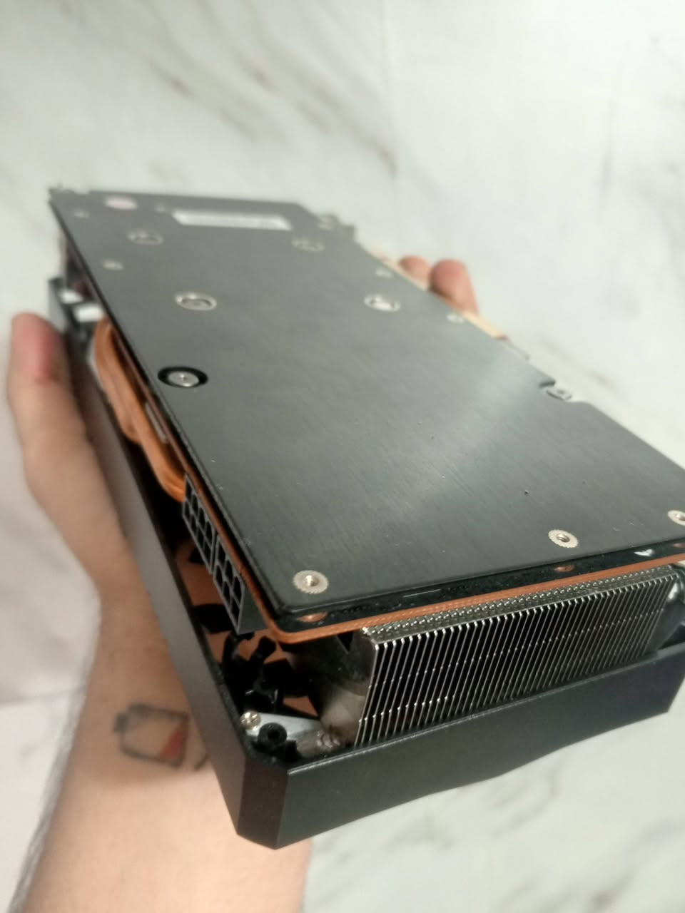 RX 5700 XT • 8GB • نضافة 100%