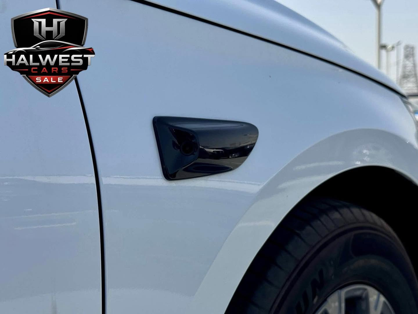 Byd qin L 2025

١٣کامێرا

داتاشۆ

عددی کەم بەردەستە

ناونیشان:سلێمانی

***********

نص مكتوب في الصور:
- HALWEST CARS SALE
- TH HALWEST CARS SALE
- H HALWEST CARS SALE