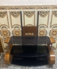ميز بلازمه نظيف جام  سعر 40 الحريه الثانيه 07710399880