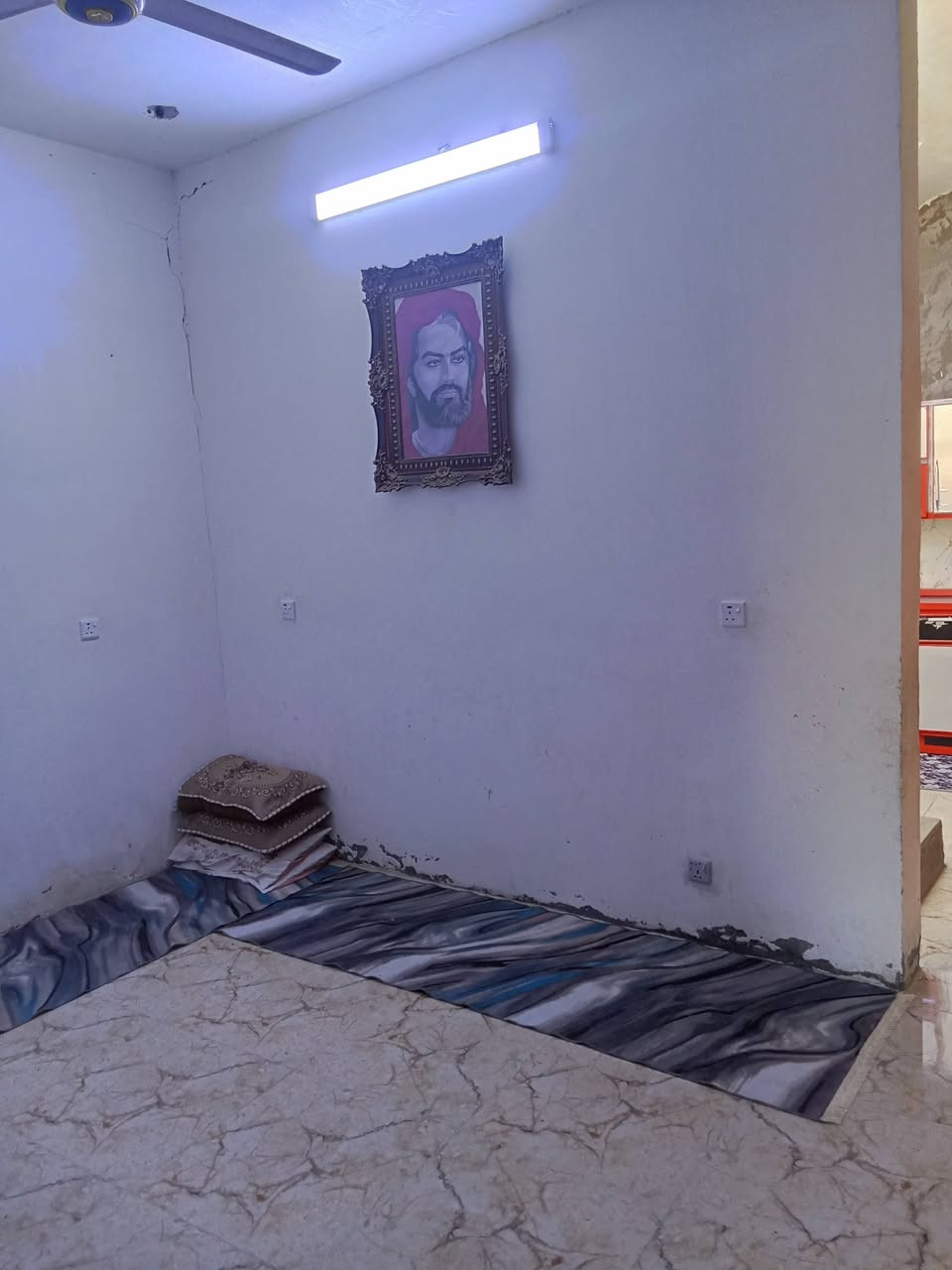 بيت للبيع منطقه سبع قصور المدخل مال سبع قصور على ايدك اليمنى رابع فرع بوساب وبخاص والتفاصيل بالفيديو ***********

