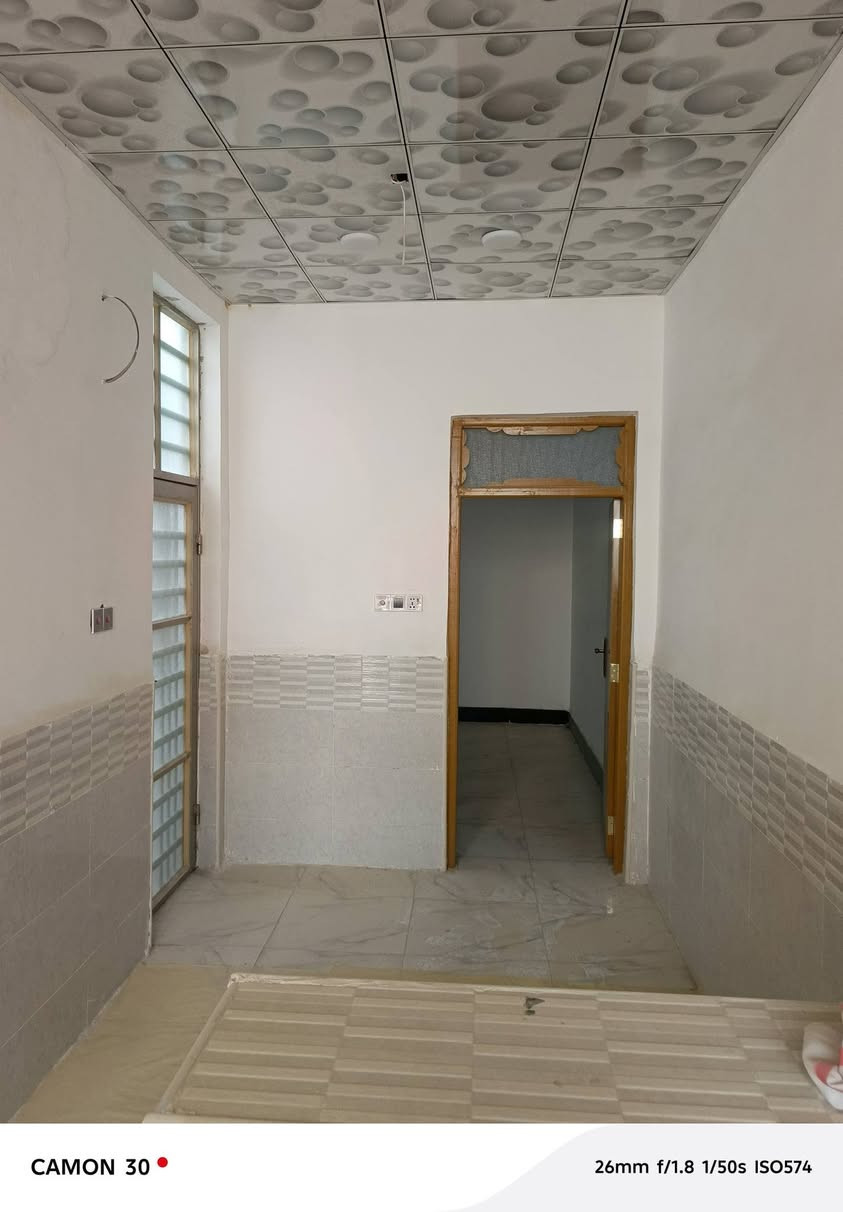 🏠 دار 50م – النجف الأشرف بيع متوازي
📍 بصف السوك مقابل ملحق قرية الغدير

🧱 طابوق جمهور | 🏗️ سقف كونكريت

🛏️ غرفة + 🛋️ صالة + 🍳 مطبخ + 🚿 حمام + 🌤️ منور خلاطات سطح مزفت ومطبك شتايكر كامل البيت 

💰 19 مليون قابل للتفاوض

📞 ***********
