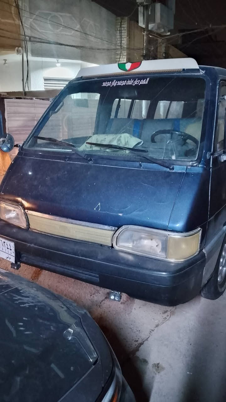 السلام عليكم كيا بستا 95 جير ومحرك واكسن مقفولات سياره بيع وكاله فقط باقي التفاصيل اتصل ***********
