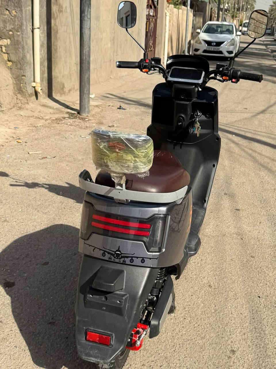 دراجه شحن للبيع سعر 800 وبيها مجال الموقع📍بغداد العبيدي رقم الهاتف 📞***********

