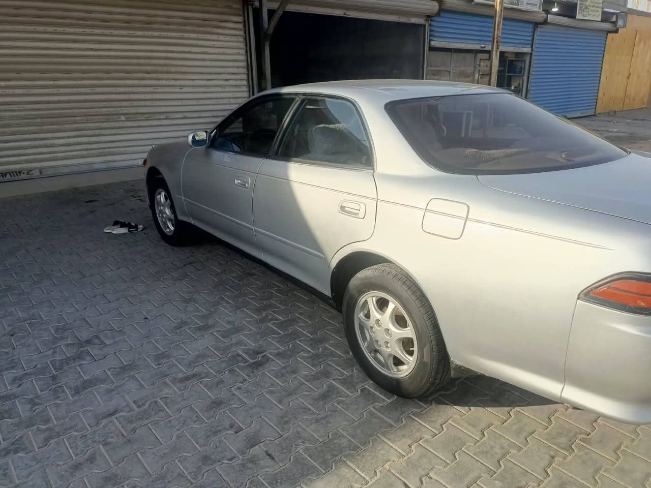 السلام عليكم سياره كريستا مقفوله قص ونقل وضربه تسجيل جديد سياره نظيفه وجديده قبل الشارع جاهزه من الطول الطول سعرها 60 ورقه بيها مجال الشرائع مكانيه البصره.***********
