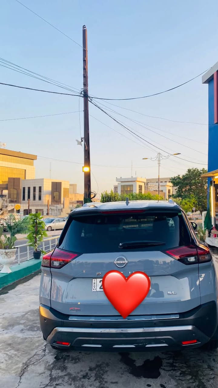 للمراوس بفرق  حسب السيارة ونوعها
نيسان روج 2021
مواصفات فول بانوراما وبصمه
المكينه 3 سلندر تيربو 
للأستفسار مراسله واتساب
***********
