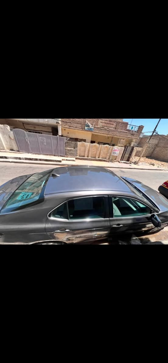 كامري ٢٠٢٣
فئة ال Le

رقم واسط بأسمي مشروع وطني

ماشيه ٩٥ الف كيلو قابل للزيادة

ضربته بأمريكا بنيد ومبدل بامريكا نفس اللون

بيه  Bdrبين الباب والجاملغ وعوزه تكحيل گد شبر

رقم الشاصي باول تعليق

سعره ١٧٥ 

رقمي ***********

مكاني كوت
