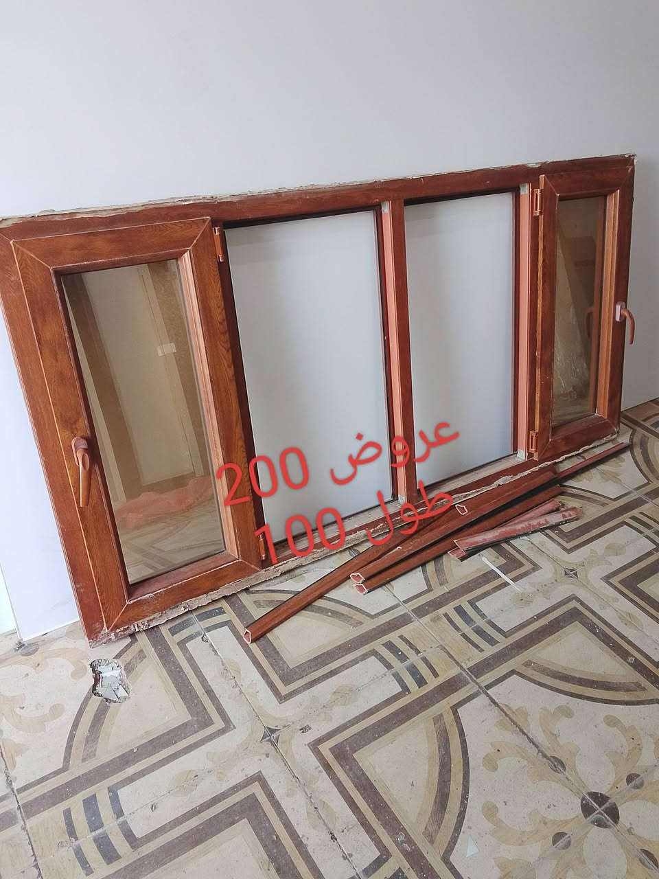 للبيع باب و شباك السعر 75الف
*********** حي العسكري شركة طارق
