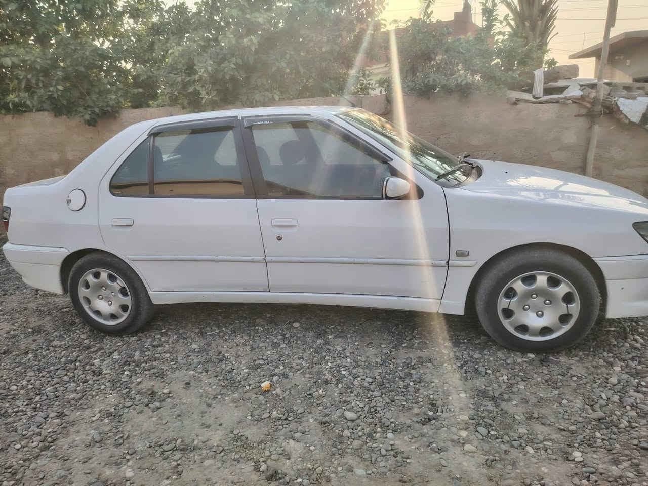 بيجو 306 • موديل ٢٠٠٢ • ماشي ١٧٠ الف