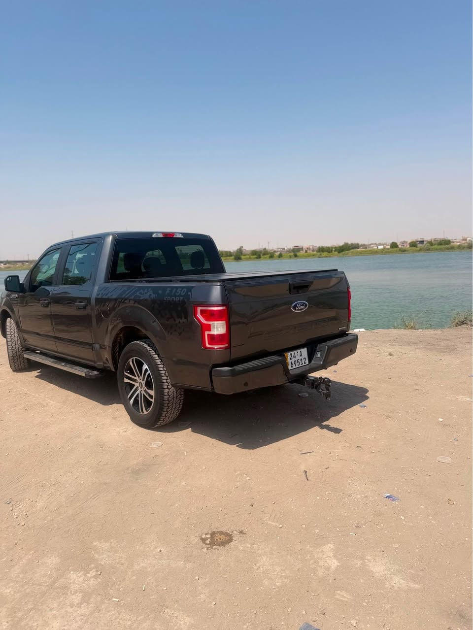 2018 فورد اف-150

بسمي رقم دهوك 
سنويه و هزة جديدة لل2031 
تحويل و وكاله بسم المشتري 

ضررهة 
بنيد جاملق ايمن 
و رشات كلير باب راكب ول ورا

مكينه 
3.5Lتيربو 
ممشا:75,000مايل 

موجود صور حادث امريكه و سونار 

سعرهة 
$190 و بي مجال بصيط 

للتواصل 
*********** 
واتس اب او مخابر البصرة, العراق
