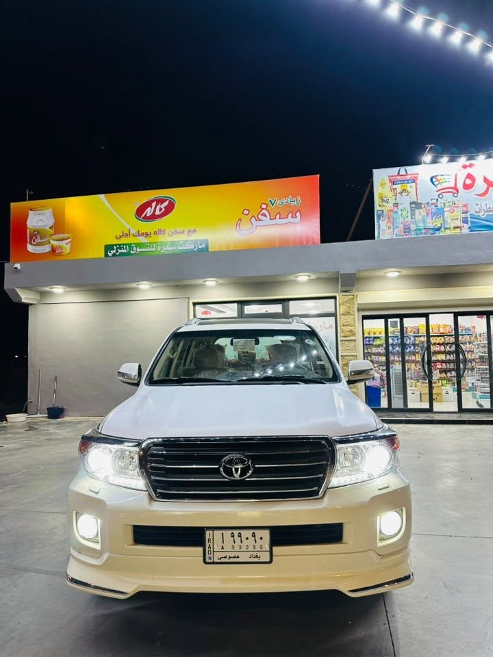 السلام عليكم للبيع
لاندكروز2013 GXR
بريم
رقم بغداد 
V8
بصمه 
سلايت 
كشن كهرباء
شاشه كبيره تحكم ستيرن
ثلاجه 

#السعر340$
#العنوان_تكريت_العلم 
#للستفسار***********
