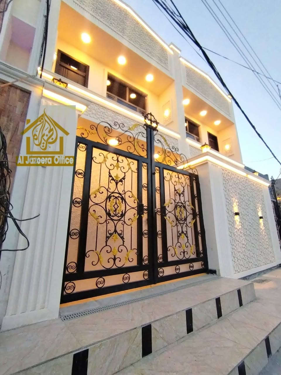🏡 دارين للبيع – بعقوبة / تقاطع القدس

📍 دور الزراعة الثانية
📐 المساحة: 125م² | واجهة 5م × نزال 25م
🏠 طابقين + سطحين | 4 غرف نوم | استقبال | صالات | مطبخ | 3 حمامات

✨ تشطيب راقٍ: واجهة تركي، بورسلين، أبواب تركي، سقوف مغربي، إنارة مخفية، كاميرات، سبالت، نظام غاز وعزل للسطح.

📜 طابو زراعي سند 25
💧 خدمات كاملة: ماء، مجاري، كهرباء وتبليط.

📞 وسام: ***********
📞 عمار؛  *********** 

🟢 مكتب الجزيرة لبيع وشراء الأراضي والدور السكنية
