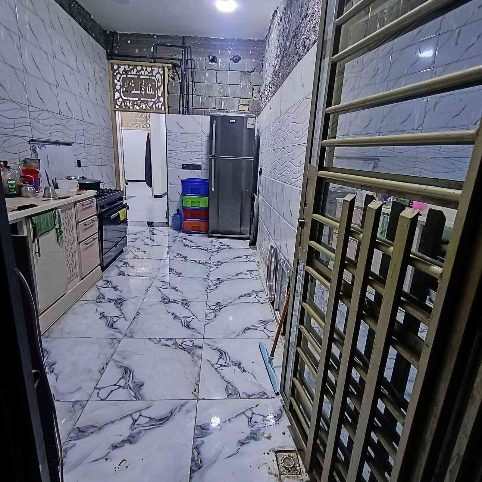 السلام عليكم 
بيت للبيع حي المهندسين زراعي سند ٢٥ 
مساحة ١٥٠ 
بناء بلوك القلاب سنة ٢٠٢٥ 
بي نقوصات بسيطة يرادلة ترتيب 
للاستفسار أكثر  اتصل أو راسل واتس اب 
***********

