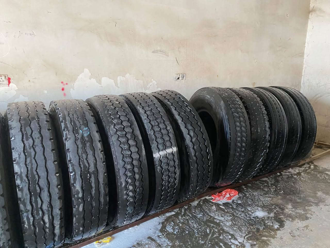 تيرات البيع ٢٤مكان بغداد تقاطع نهروان ***********
