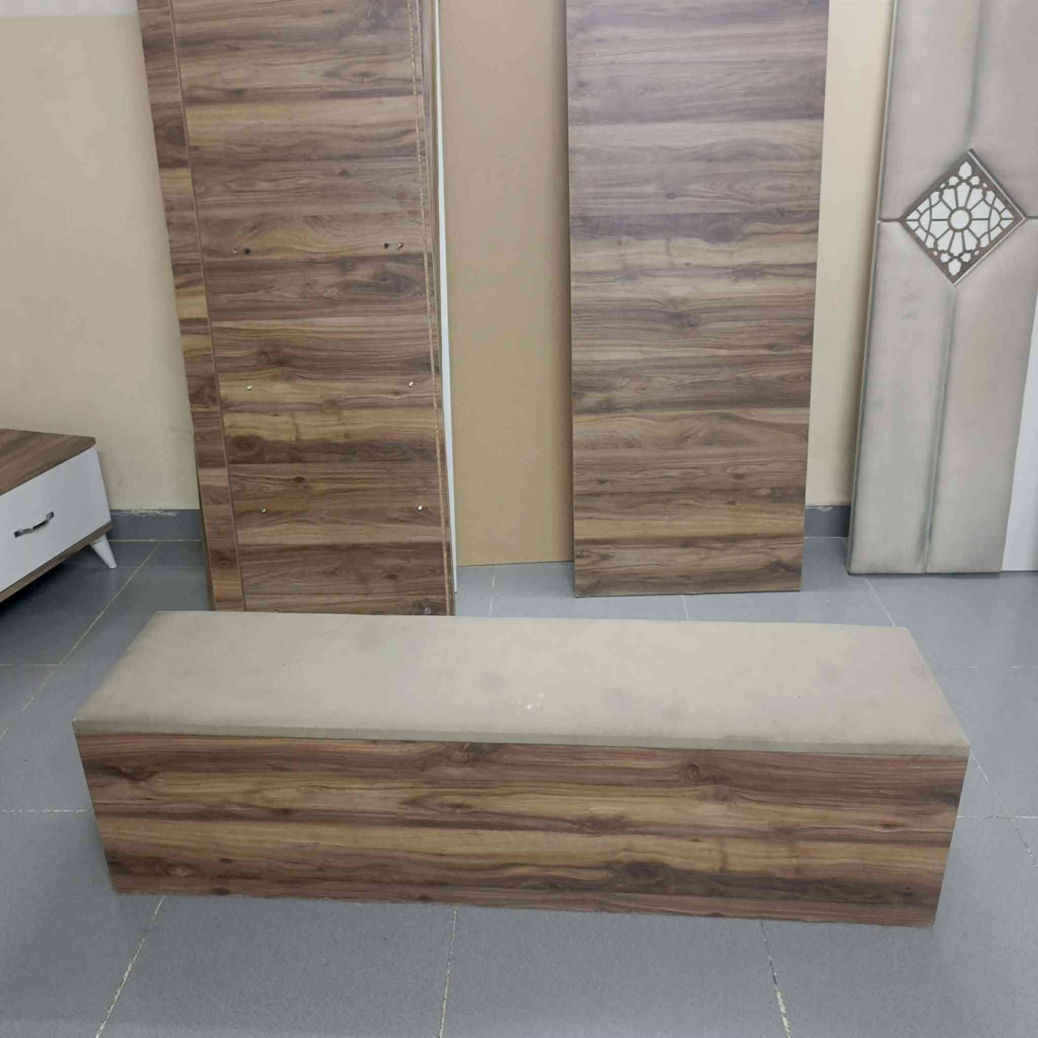 غراض للبيع سعار مناسب الاتصال ع الرقم ***********
