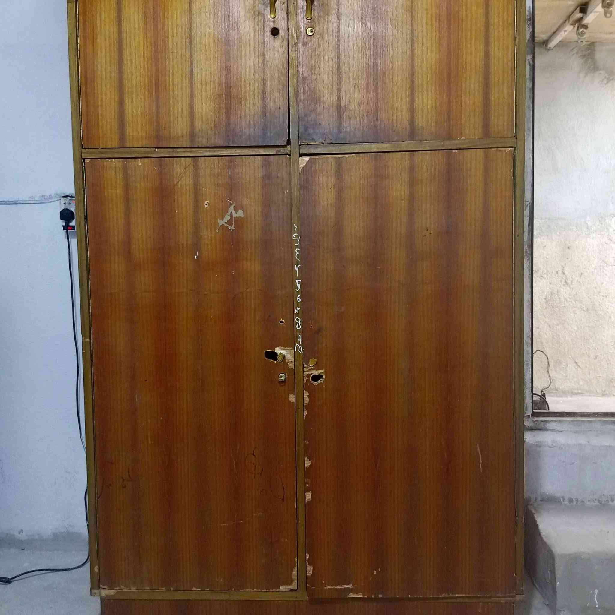 كنتؤر البيع مكان زعفرانيه سعر 70 ؤبي مجال
