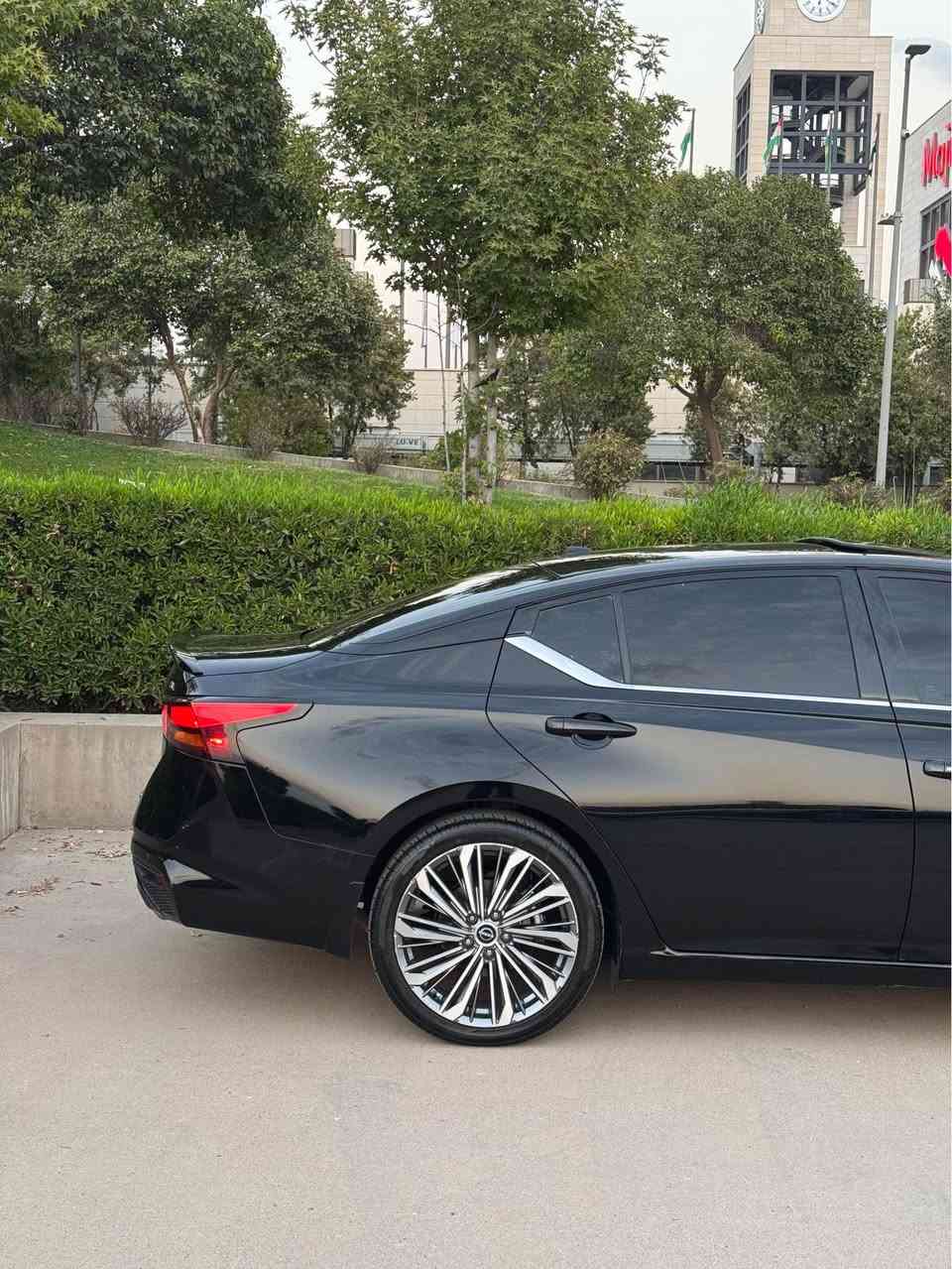 ﷽ 🤲🏻
 
      سعر 169 وەرەقە ✅
Nissan Altima 2023 SL ♻️

نیسان ئاڵتیما ٢٠٢٣ فول مواسەفات SL
‎تەنها 22 Miles رۆشتوە
‎سڵایت شاشە گەورە ALTIMA
‎سەماعە BOOS+ ١٢ ئێرباگ 
‎سوکان فۆلیوم + شاشە گەورە و لەمس GPS+ 
‎بەسمە + دەسک بەسمە + سنوق بەسمە + شەخاڵ
‎لایت لید 
‎ڕادار پێش + دواوە + لاتەنیشتەکان+ خەتی جادە  +
‎ تەحدید سورعە +  هندربرێک دوگمە کارەبای +ئۆتۆ HOLD + پێشەوە دوکامێرای هەیە + هەردوو ئاوێنەکان یشارەت و کامێران + دواوەش کامێرایە 
تەبرید لەمس + شەحن وایەر لێس + 
کوشن هیتەر+ سوکان هیتەر 

1N4BL4EWXPN395831 ژمارەی شانصی ✅

تیبینی : سیارەکە تەنها بۆنیت و چاملغی سبوغه بی ناو  گرتن بەشەرت پشت و پیش کەپس بی سارد بی شوخت  
ژمارە تەلەفۆن 
*********** whatsApp☎️
ناونیشان:هەولیر📍 أربيل, العراق
