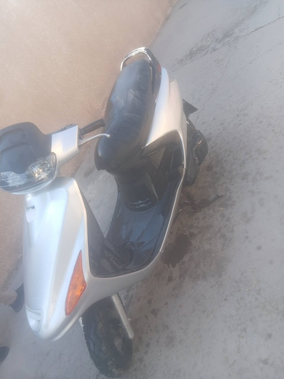 للبيع دراجه فراشه فحل حاويه محرك بلادي
دراجه خرسه تخم تاير الدراجه جديده
مكان بابل الحله أبو غرق
***********
