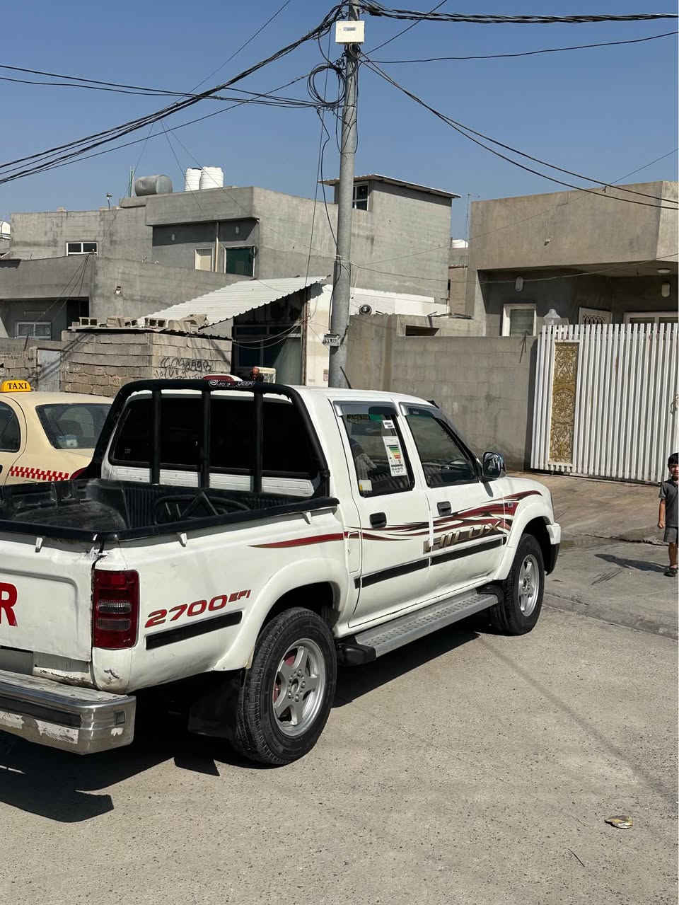 ادميرال موديل ٢٠١٠ ي مةكينة بةخ ژينگةو سةنةوي نويية سةيارةيةكي جايزة گير و مةكينةو اكسل شانسي بةشةرت  ٤ بارجةي بوياخة بي ليدراو سعري ٤٧ و مةجال *********** لة هةوليرم أربيل, العراق
